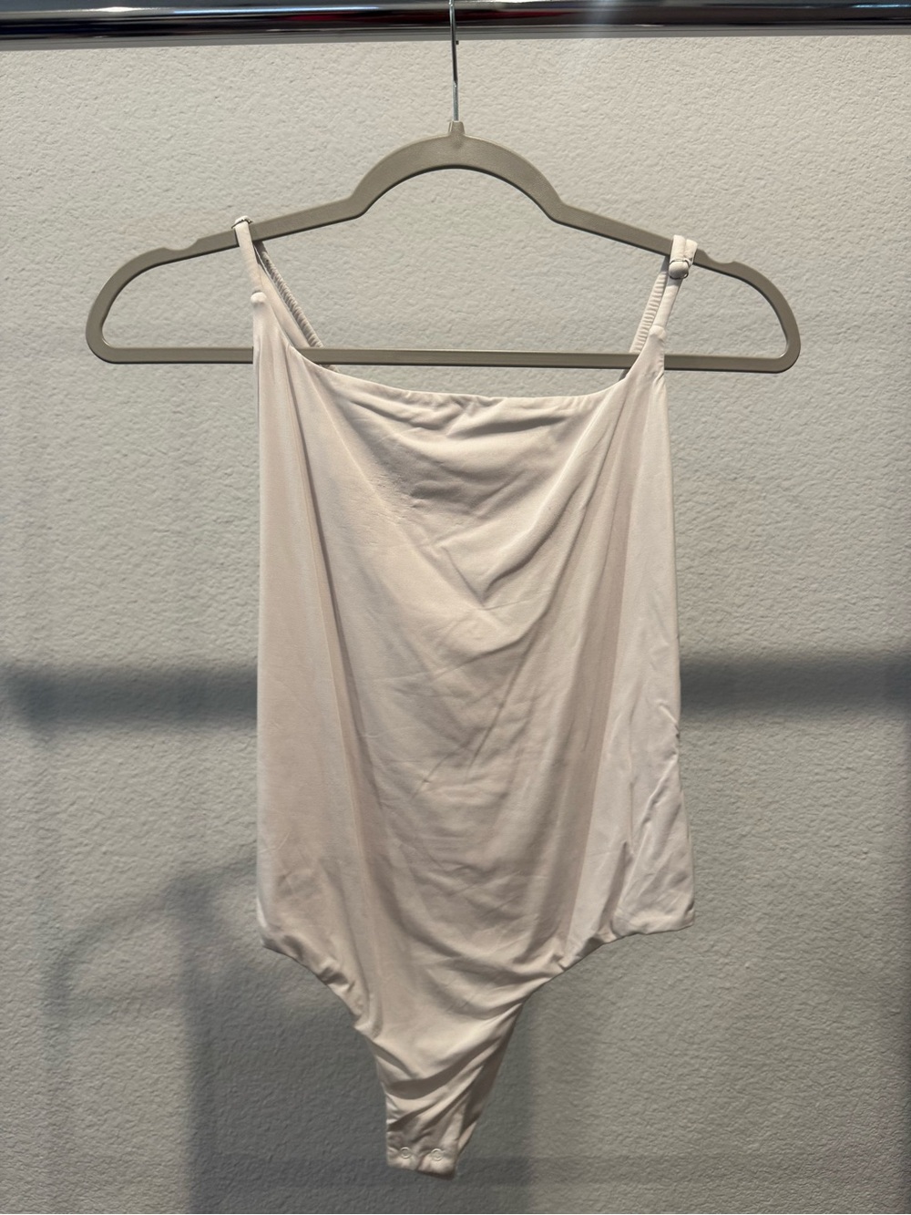Source Unknown Cream Adjustable Strap Bodysuit
